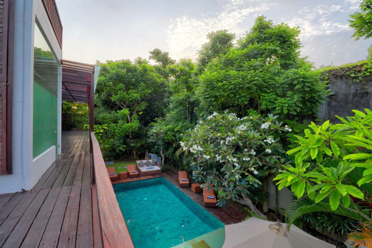 Beach Axis Villa, Seminyak Kültér fotó