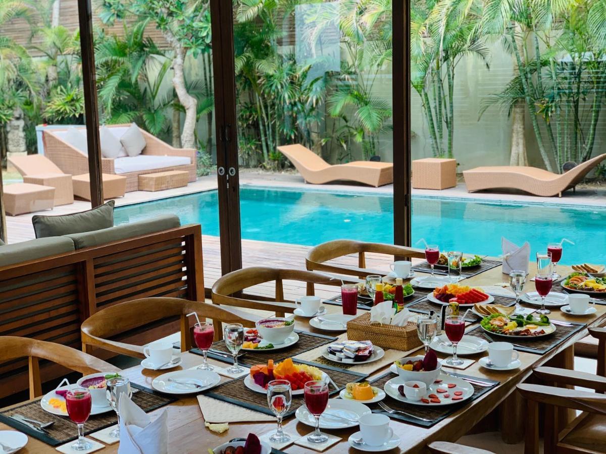 Beach Axis Villa, Seminyak Kültér fotó